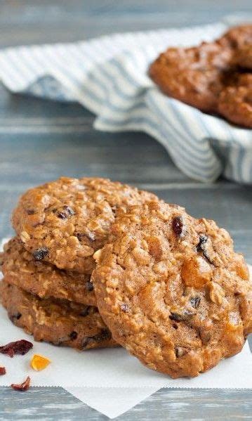 It suits both mine and my kids. Low Sugar Loaded Oatmeal Cookies | Yummy cookies, Low ...