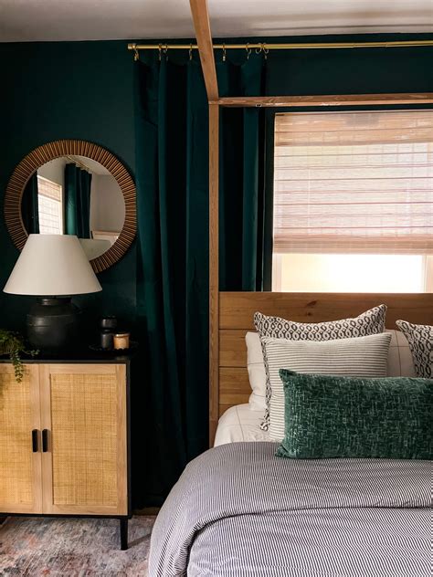 10 Emerald Green Bedroom Ideas — Sugar And Cloth
