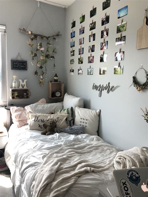 When you get to college, your dorm room is everything: Dorm room girl freshman dorm SCAD | Dorm room designs ...