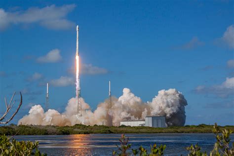 See A Rocket Launch At Kennedy Space Center