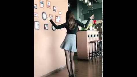 Cute Asian Girl Hip Swing Hot Dancing Twerking Long Legs Youtube