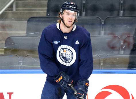 Tyler seguin & connor mcdavid | edm @ dal 3/3/20 ↳ i don't know who this tyler seguin is but i like it. Edmonton Oilers on | Connor mcdavid, Hot hockey players ...
