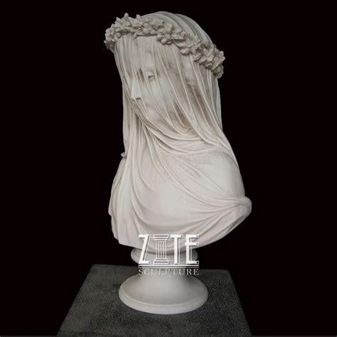 Sculpture Élégante De Buste De Femme Voilée En Marbre Blanc Sculpté À