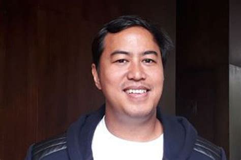 Masuk sekolah katolik, adalah sesuatu yang mencemaskan. Cara Pandji Pragiwaksono Hadapi Kekritisan Anaknya
