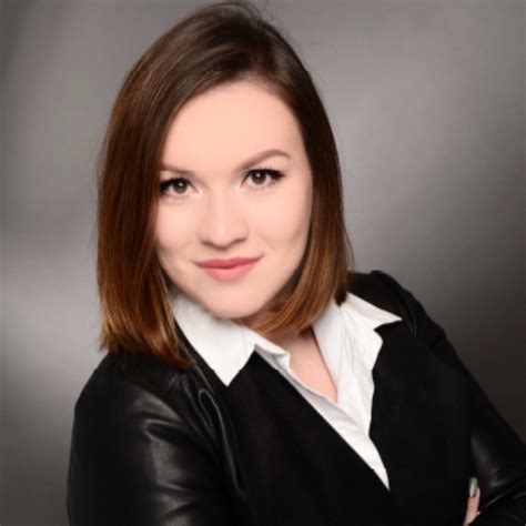 Elisabeth Gončarov Hr Managerin Operations E Breuninger Gmbh And Co Xing