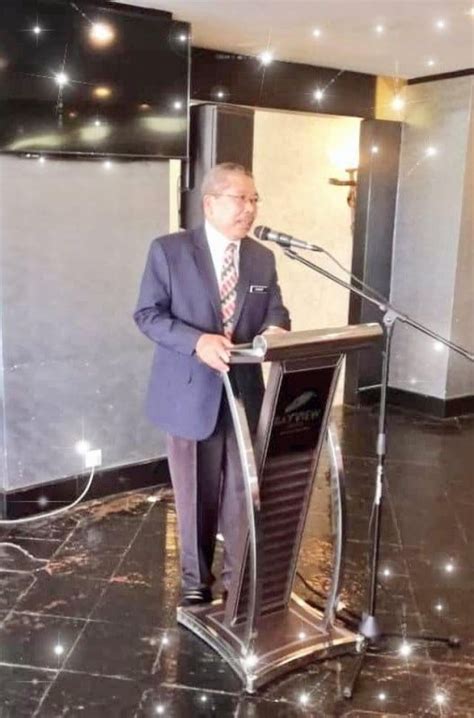 Diharapkan inisiatif pelan strategik dapat dilaksanakan sebaiknya oleh warga kerja jkr melaka. Jabatan Kerja Raya Negeri Melaka : PERUTUSAN PENGARAH