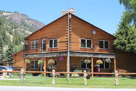 The south fork fishing and hunting club was a pennsylvania corporation which operated an exclusive and secretive retreat at a mountain lake near south fork, pennsylvania, for more than fifty extremely wealthy men and their families. Lodging South Fork Colorado Cabin Rentals Motels Vacation ...