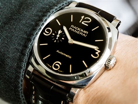 Panerai Radiomir 1940 3 Days Automatic Ref Pam00572 Steel Box Papers