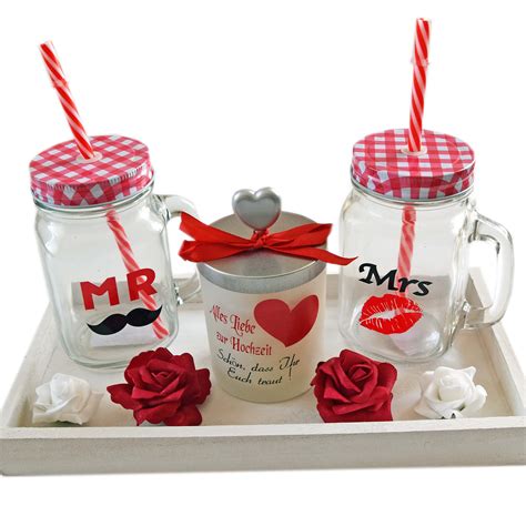 Ausgefallene geburtstagsgeschenke und präsente für jedermann. Geschenk Tablett Set zur Hochzeit
