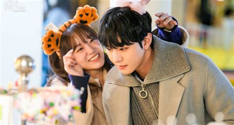 4 Of The Best Romantic Comedy K Dramas From Netflix In 2022