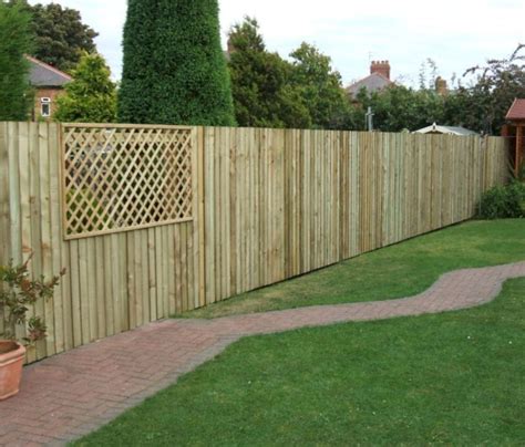 This Is Stunning Privacy Fence Line Landscaping Ideas 27 Image You Can