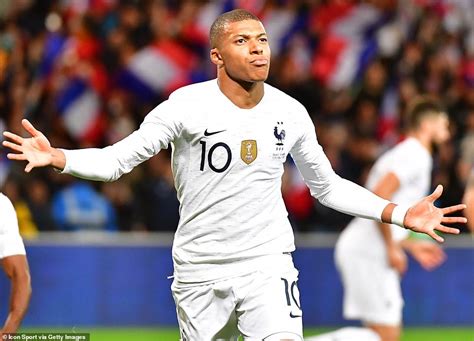 €160.00m * dec 20, 1998 in paris, france France 2-2 Iceland: Kylian Mbappe rescues world champions ...