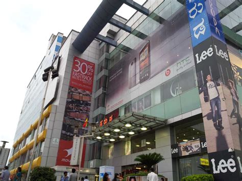 10 Shopping Malls In Bangalore Where To Go And What To Buy