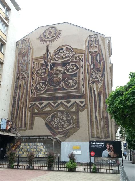 Remarkable Mural On A Sofia Building Wall Golf By Tourmiss