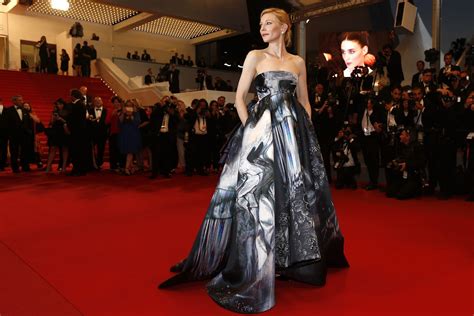 Cannes Cate Blanchett Starring Lesbian Film Carol Transcends Period