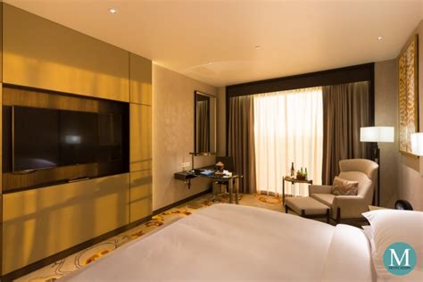 Sheraton Manila Hotel Deluxe Room