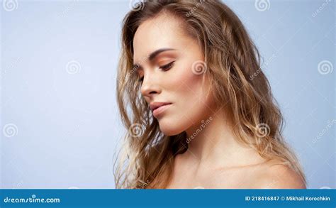 Beautiful Blonde With Wavy Hair Close Up Stock Image Image Of Pretty