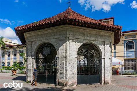 Magellans Cross An Important Christian Monument In Cebu