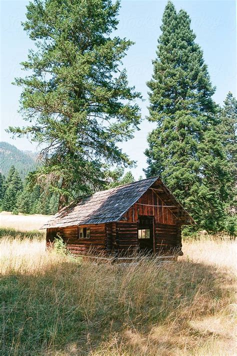 Original Cabin At Seminole Ranch By Stocksy Contributor Justin Mullet Cabin Cabins In The