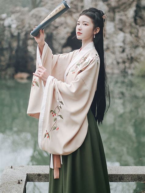Ancient Traditional Chinese Woman Elegant Hanfu Dress Fashion Hanfu