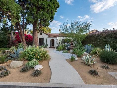 There are spanish homes both large and small available in many los angeles area neighborhoods. Spanish Style House - Los Angeles Real Estate - Los ...