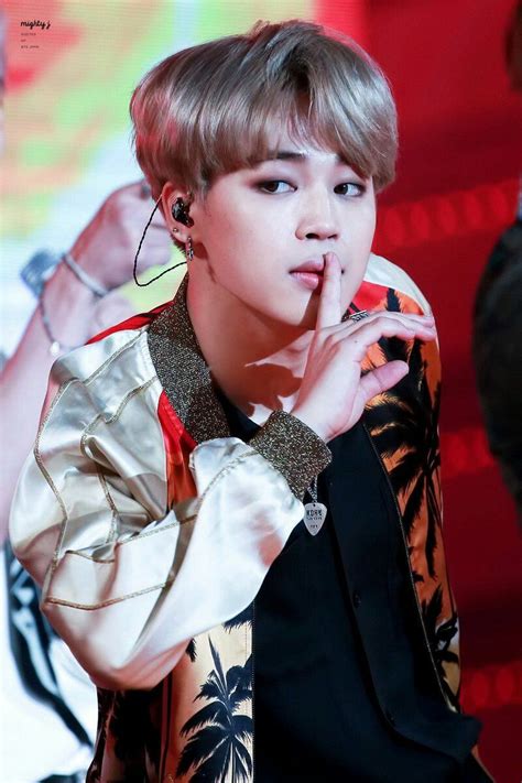 Want to discover art related to parkjimin? Park Ji Min - Jimin (BTS) foto (40936355) - fanpop