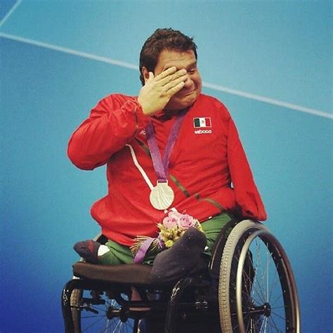 TYWKIWDBI Tai Wiki Widbee No Legs One Arm Paralympic Medalist