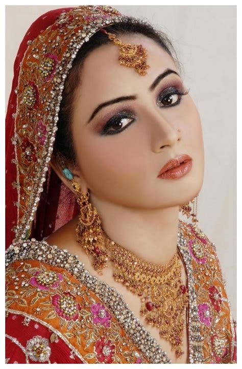 pakistani bridal makeup pics 2013 wavy haircut