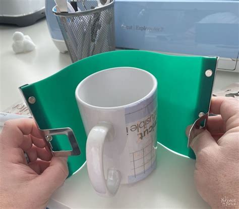 DIY Cricut Infusible Ink Valentine S Mugs No Mug Press Needed Diy
