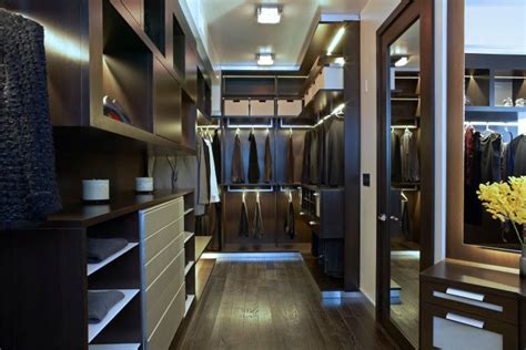 A closet doesn't only help as a place to put your clothes or belonging, it also give effect on your house through the door that. 75 Cool Walk-In Closet Design Ideas - Shelterness