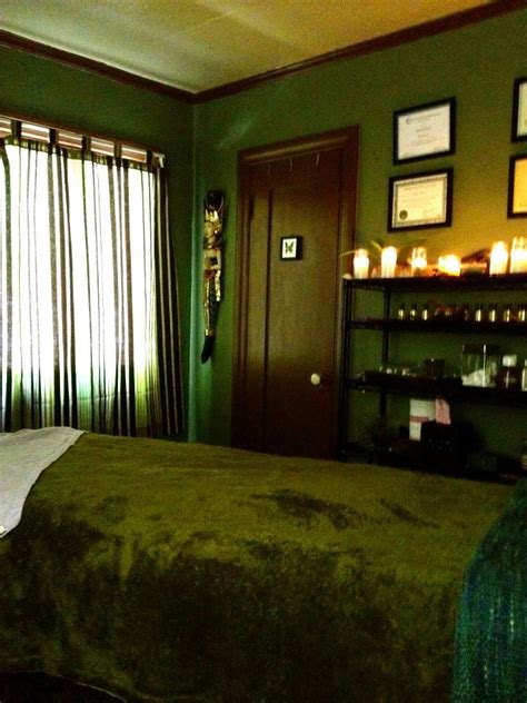 Inviting Green Therapy Room Reiki Room Massage Room Design Massage Therapy Rooms