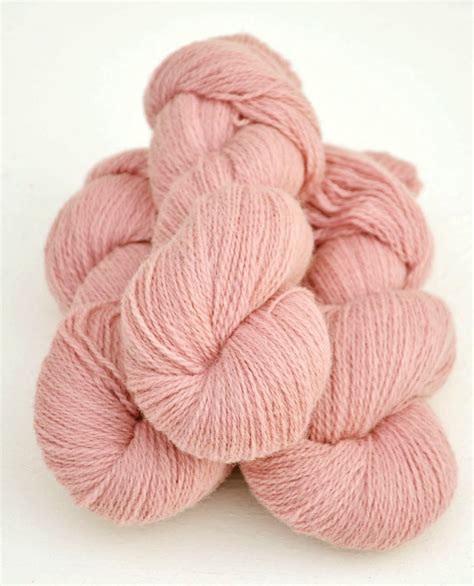 62 1201 Soft Pink On White Wool 2 Ply Sport Weight Wool Yarn