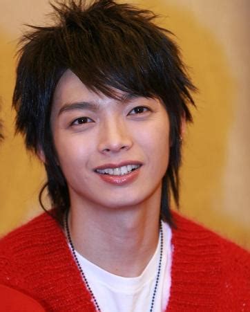 He began his business career in the modeling industry and expanded into event hosting, publishing. Calvin Chen ~ Fahrenheit News