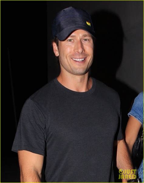 glen powell and girlfriend gigi paris hold hands on date night in weho photo 4797605 photos