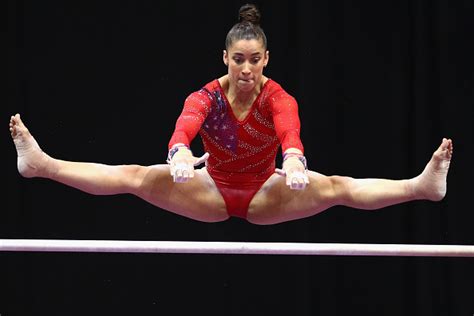 Total Pro Sports U S Olympic Gymnast Aly Raisman In Espn Body Issue