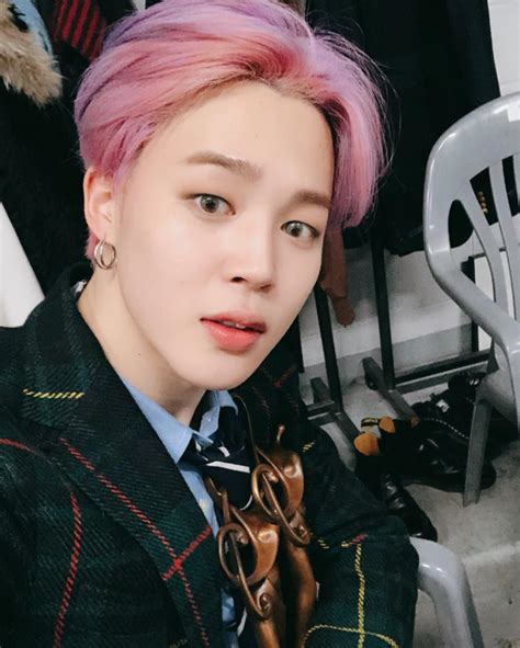 하이브 뮤지엄 개관 방탄소년단 성과 자랑 no, 본질에 집중한 전시. 방탄소년단(BTS) 지민, 보라머리 변신에 전세계 반응…글로벌 ...