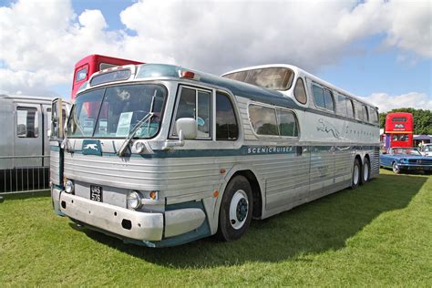 Preserved Greyhound Bus An Iconic Gm Scenicruiser Of 19 Flickr