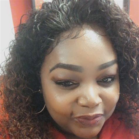 Knotless box and triangle braids. When your color is poppin,... - T's Sharper Stylez & Cutz
