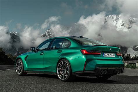 2021 Bmw M4 Chasing 2021 M3 In European Port Looks Like Video Game