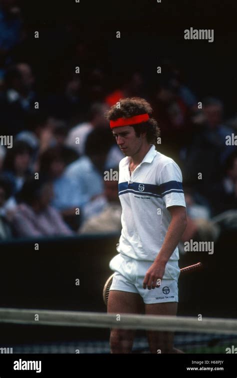 John Mcenroe à Wimbledon 1981 Photo Stock Alamy