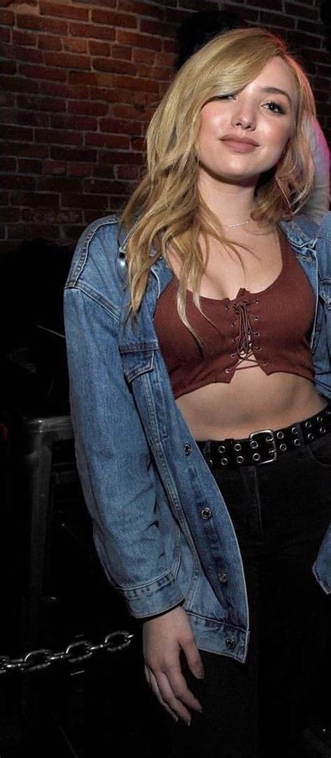 Peyton Roi List Porn Picture