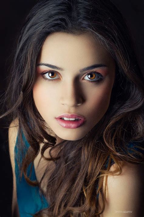 pin by haareef mahottama on classic beautiful women faces portrait girl gorgeous eyes