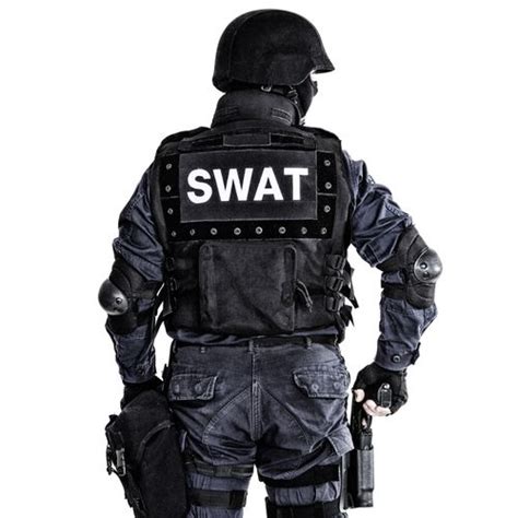 Swat Blocks Off West Philadelphia Street For Investigation Swat Swat
