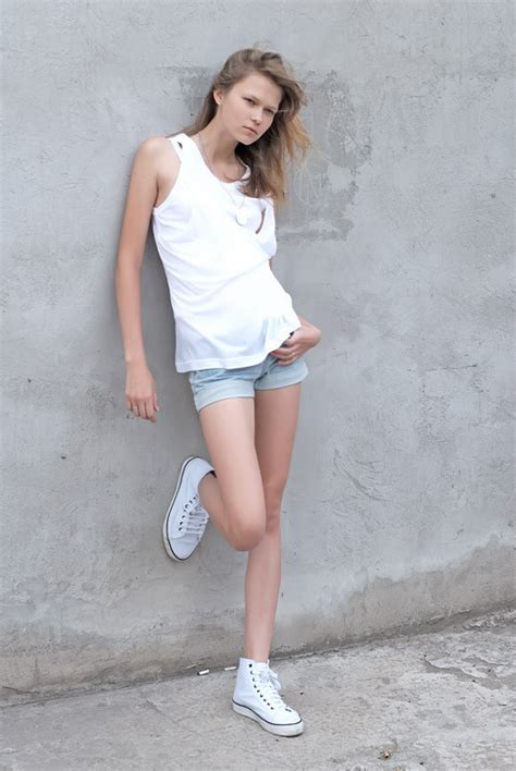 Member since aug 26,2008 has 12. Collection of Lia Model | Lia A Model From France Model Management, Pr Models Lia Set 160 X 67 ...