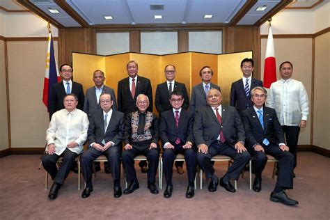 philippine embassy in tokyo celebrates philippine independence with high level officials from
