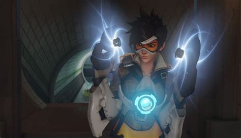New Overwatch Footage Shows The Teleporting Tracer Pc Gamer