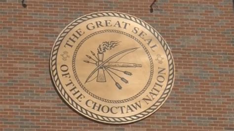 Oklahoma Governor Choctaw Nation Agree To Hunting Compact