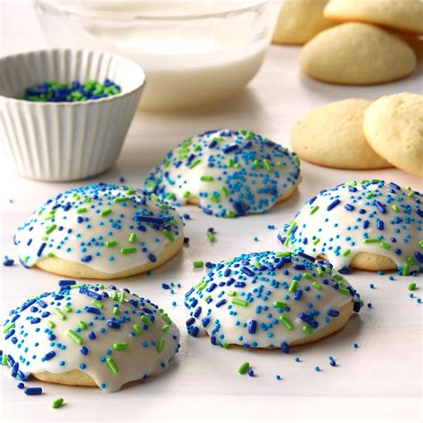 These are tiny cookies that look. Frosted Anise Sugar Cookies Recipe | Taste of Home