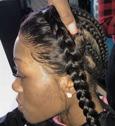 For anyone looking for shiny and curly weave hairstyles, here we have a golden short curly look. Pin on Frontal/Closure installed