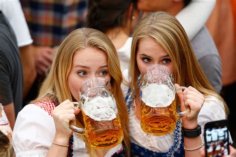 oktoberfest 2016 photos of the world s biggest beer festival held on munich s theresienwiese